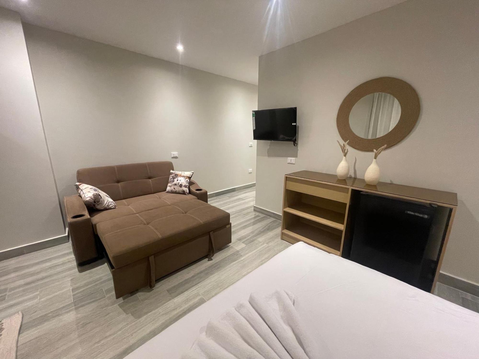 Diyar Pyramids Inn Kafrat al Jabal Екстер'єр фото