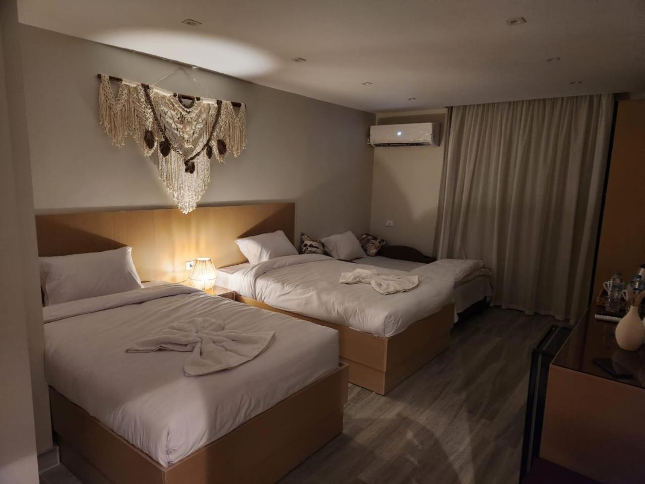 Diyar Pyramids Inn Kafrat al Jabal Екстер'єр фото