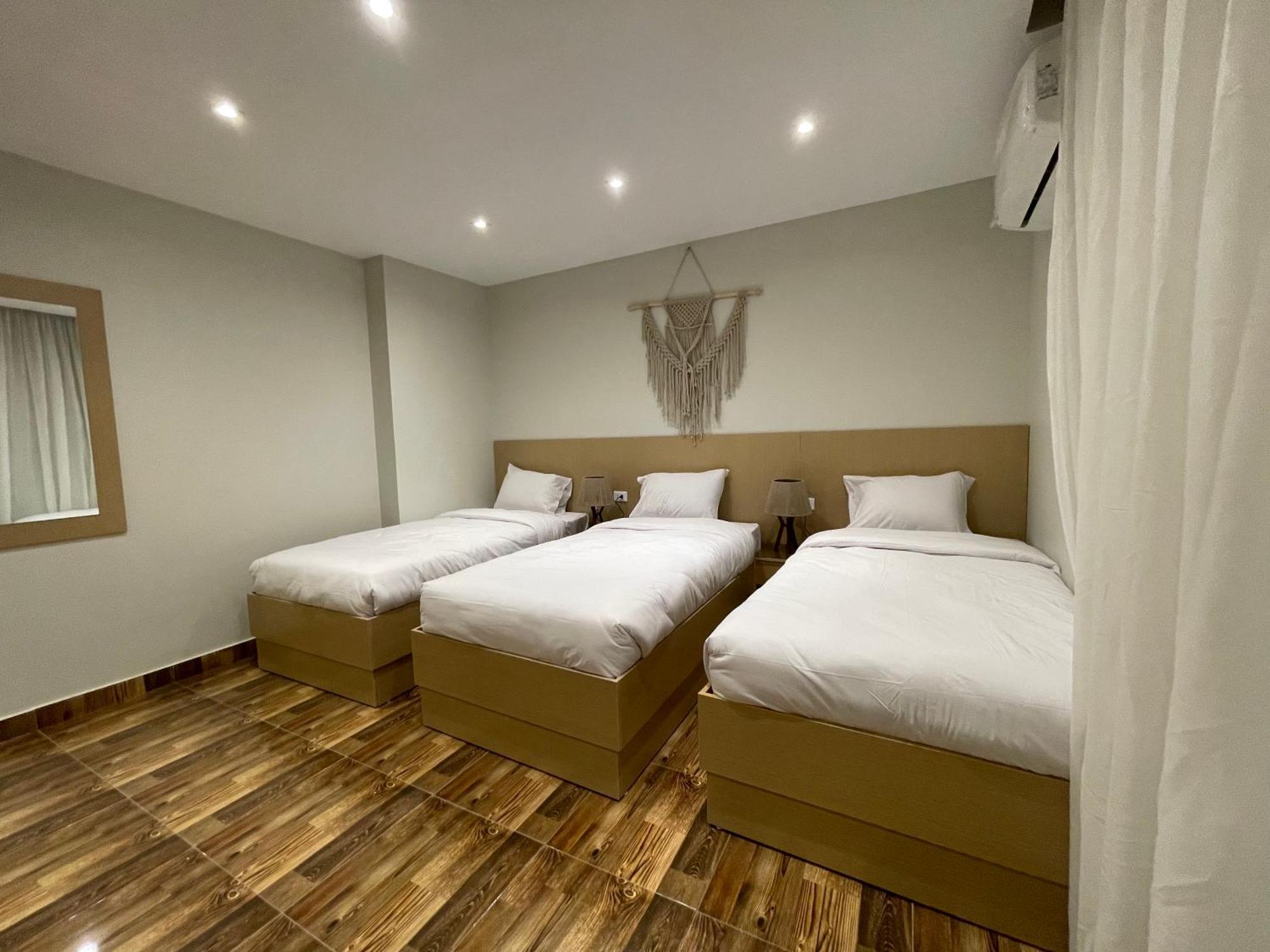 Diyar Pyramids Inn Kafrat al Jabal Екстер'єр фото