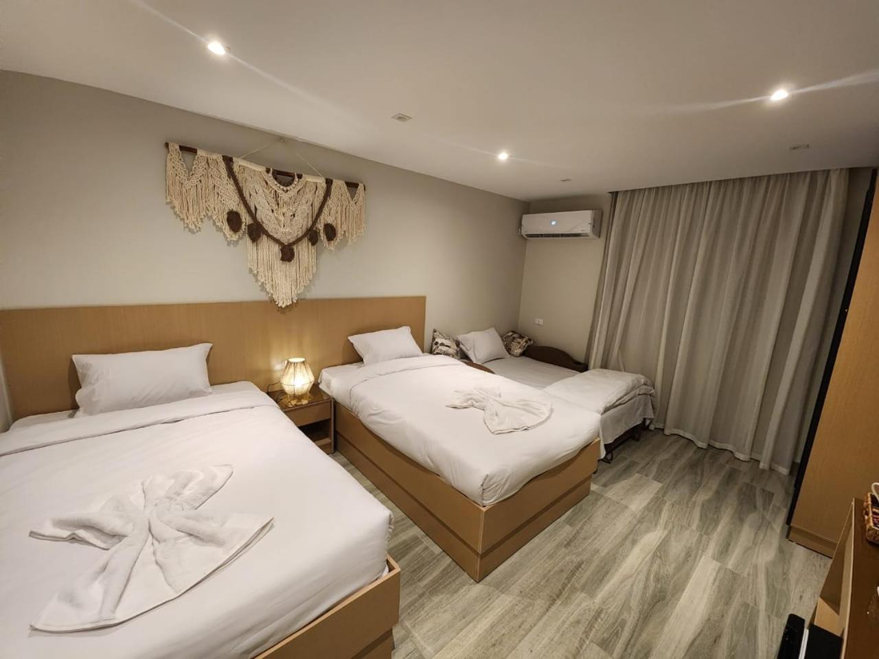Diyar Pyramids Inn Kafrat al Jabal Екстер'єр фото